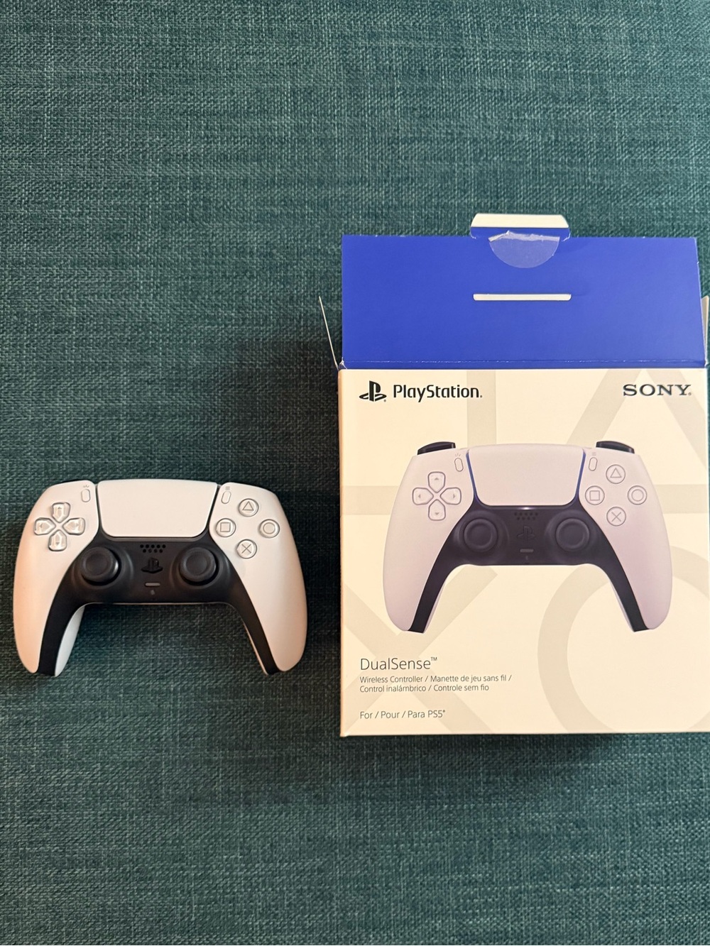 Sony PS5  DualSense Wireless Controller - White and Black